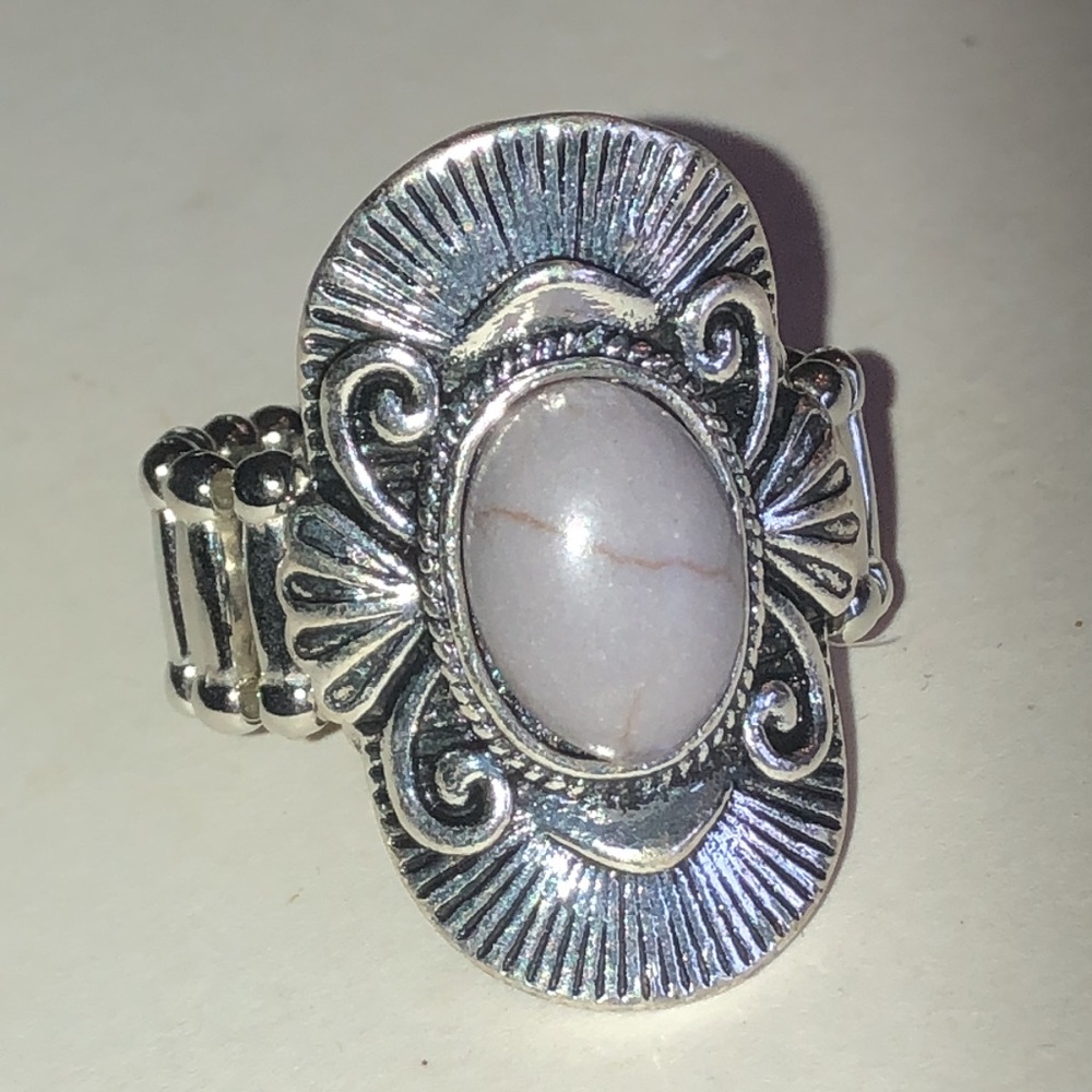 Silver Tone Ring with Pale Lavender Oval Faux Stone